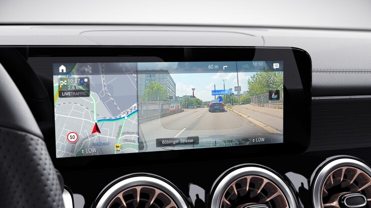 Service Connecté : MBUX Réalité augmentée pour la navigation 1