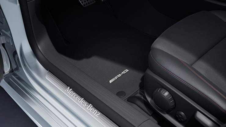 AMG Fußmatten 2