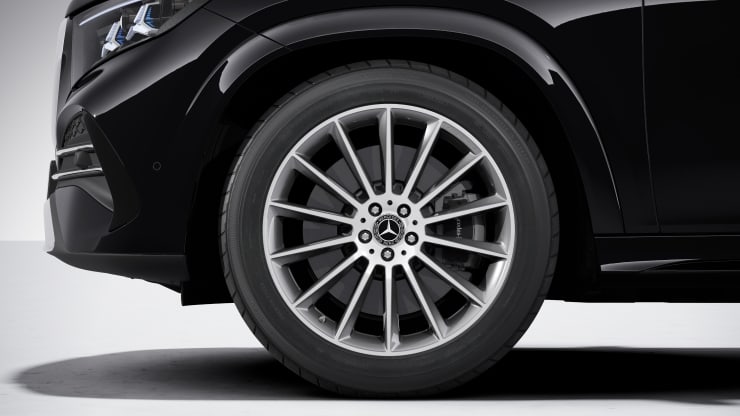 21" AMG Leichtmetallräder im Vielspeichen-Design Bild 1