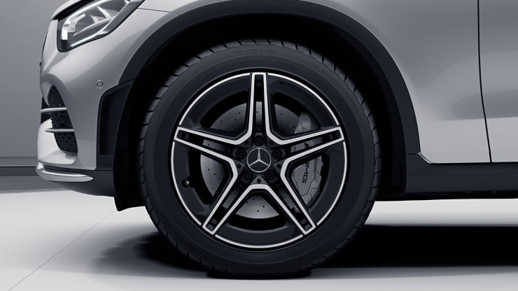 Jantes alliage AMG 48,3 cm (19") à 5 doubles branches Finition noir brillant/naturel brillant, avec 2