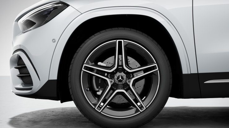 Jantes alliage AMG 19" à 5 doubles branches, noir brillant/naturel brillant Image 1