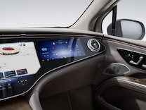 Mercedes-Maybach EQS MBUX hyper screen