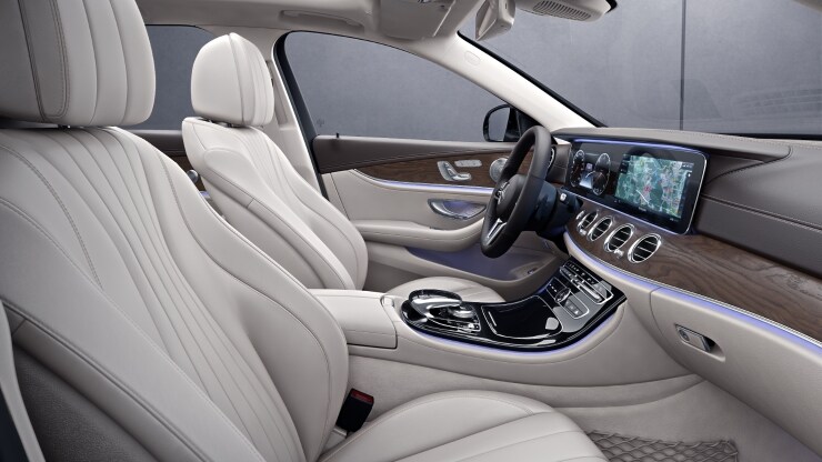 EXCLUSIVE Interieur 2