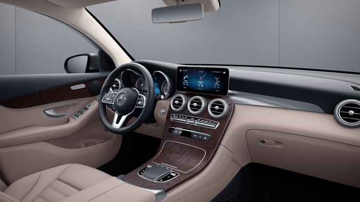 Serienausstattung Interieur 7