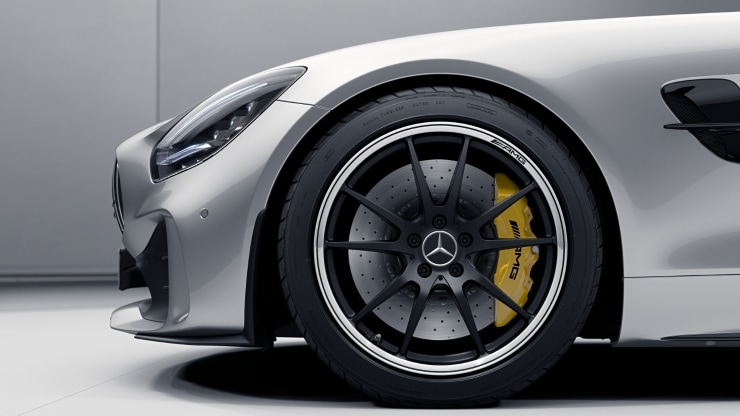 48,3 cm (19")/50,8 cm (20") AMG Performance Schmiederäder im 5-Doppelspeichen-Design Bild 1