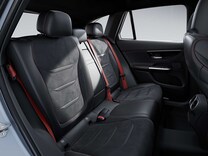 Mercedes-AMG GLC 車內置物套件