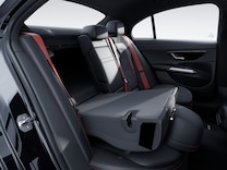 Mercedes-AMG E-Klasse Limousine Sitzlehnen im Fond klappbar