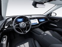 E-Klasse Sedan MBUX Superscreen