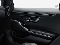 S-Class Long Electrically adjustable rear seats including memory function