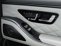 S-Class Climatised rear seats