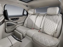 S-Class Multicontour Seat Package with massage function pro in the rear