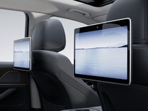 GLS MBUX High-End Rear Seat Entertainment System
