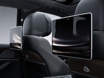Mercedes-Maybach GLS MBUX high-end rear seat entertainment system with two wireless headphones