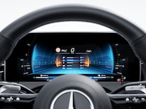 Mercedes-AMG E-Klasse Limousine 3D Fahrerdisplay
