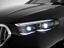 Mercedes-AMG E-osztály T-Modell DIGITAL LIGHT (nagyfelbontású fényszóró rendszer projekció funkciókkal) (meghatározott futamidővel)