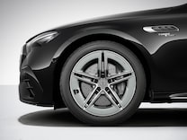 Mercedes-AMG E-osztály T-Modell Ezüst színűre fényezett féknyereg