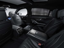 Mercedes-Maybach Clasa S Telecomanda MBUX in spate