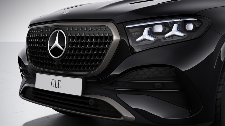 AMG Line Plus 3