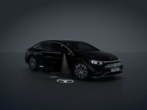 EQS Limuzyna Oświetlenie przestrzenne z animowaną projekcją wzoru Mercedes-Benz