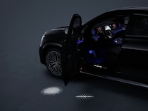 Mercedes-AMG GLE Coupé Oświetlenie przestrzenne z animowaną projekcją wzoru Mercedes-Benz z przodu