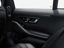 S-Class Electrically adjustable rear seats including memory function