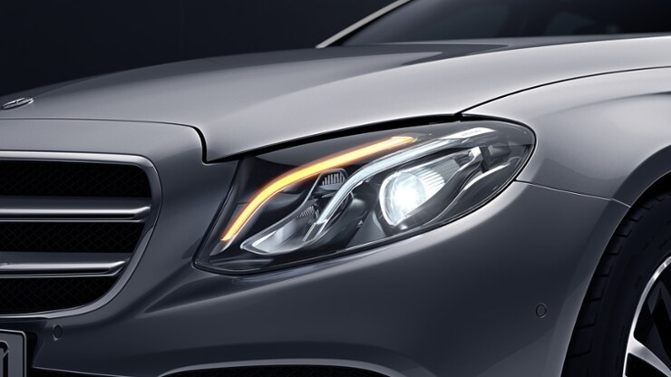 LED High Performance-Scheinwerfer 4