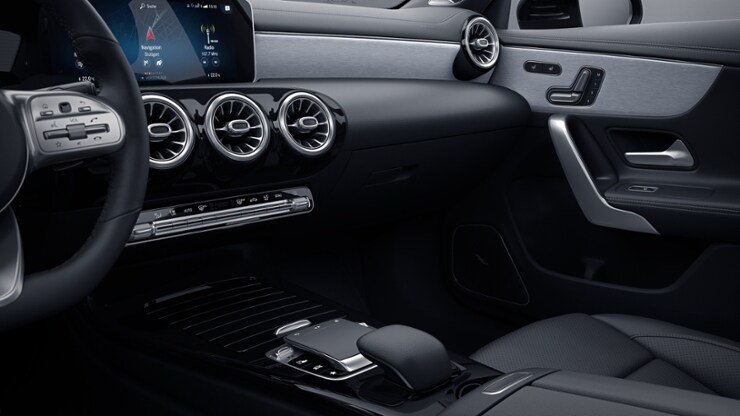 Decorative mouldings Imagen 1