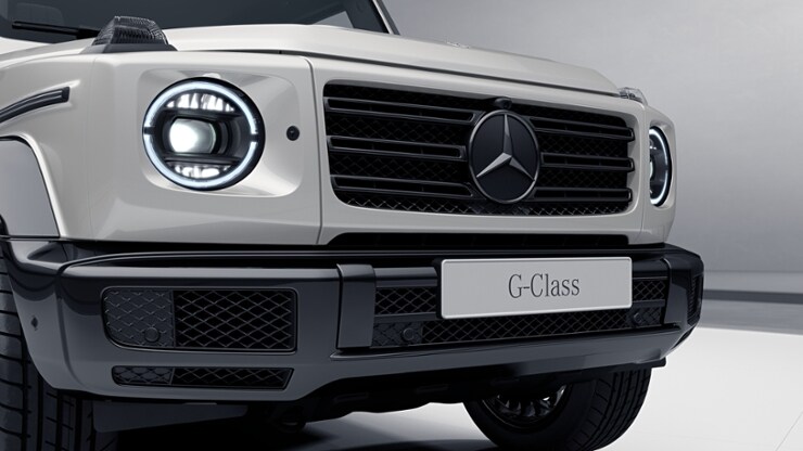 Mercedes Stern vorne und hinten in Hochglanzschwarz 1