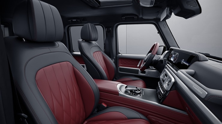 Instrumententafel in Leder Nappa zweifarbig Bild 1