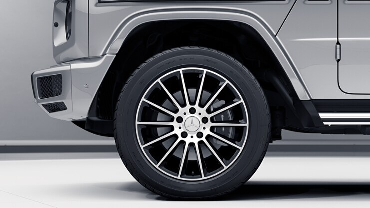 50&comma;8 cm &lpar;20"&rpar; AMG Leichtmetallr&auml;der im Vielspeichen-Design Bild 1