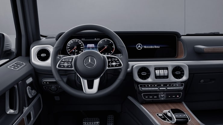 Serienausstattung Interieur 5