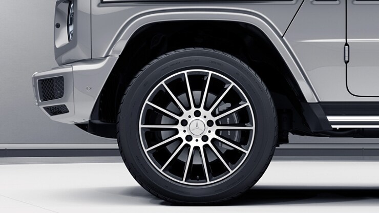50&comma;8 cm &lpar;20"&rpar; AMG Leichtmetallr&auml;der im Vielspeichen-Design Bild 1