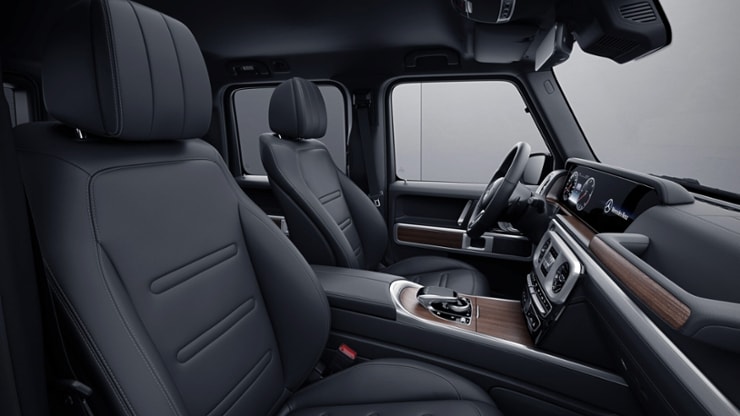 Serienausstattung Interieur 2